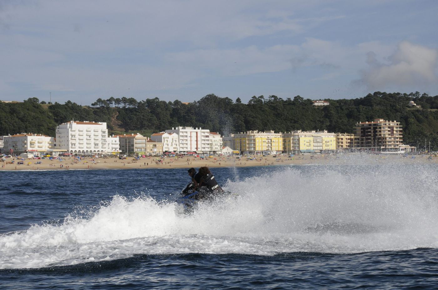 Chasing Giants jet ski & boat adventure